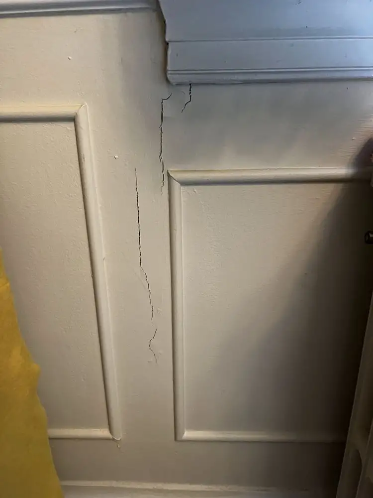 crack in house